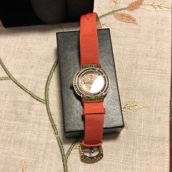 Heidi Daus Watch - Picture 1 of 5